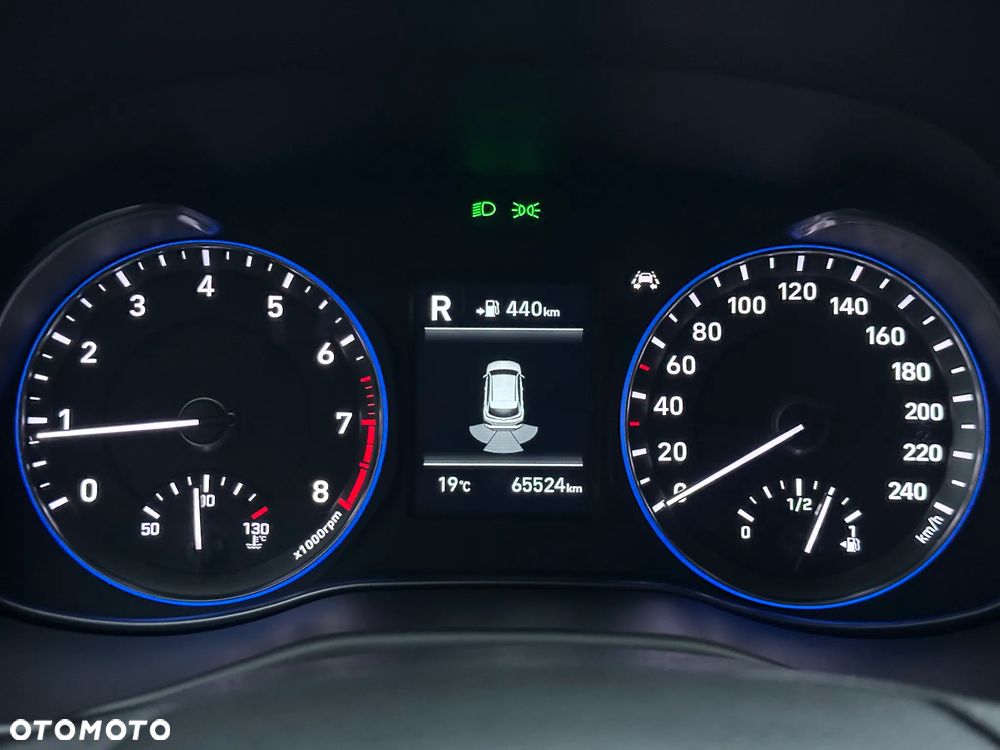 Hyundai Kona - 27