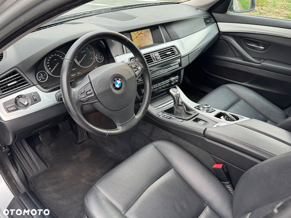 BMW Seria 5 518d - 5