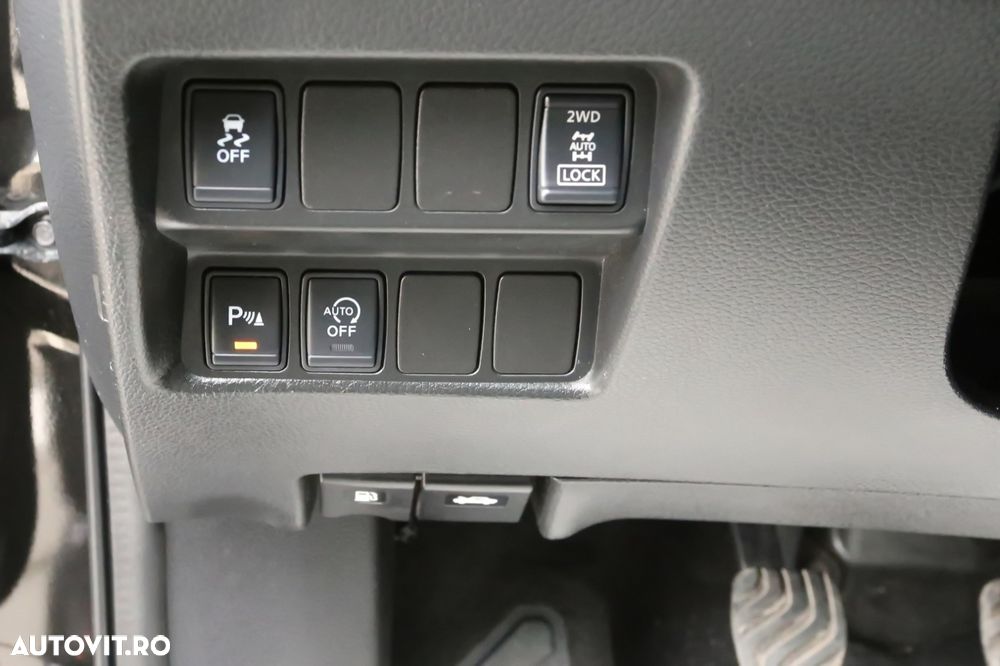 Nissan Qashqai 1.6 DCI Start/Stop 4X4-i Tekna - 22