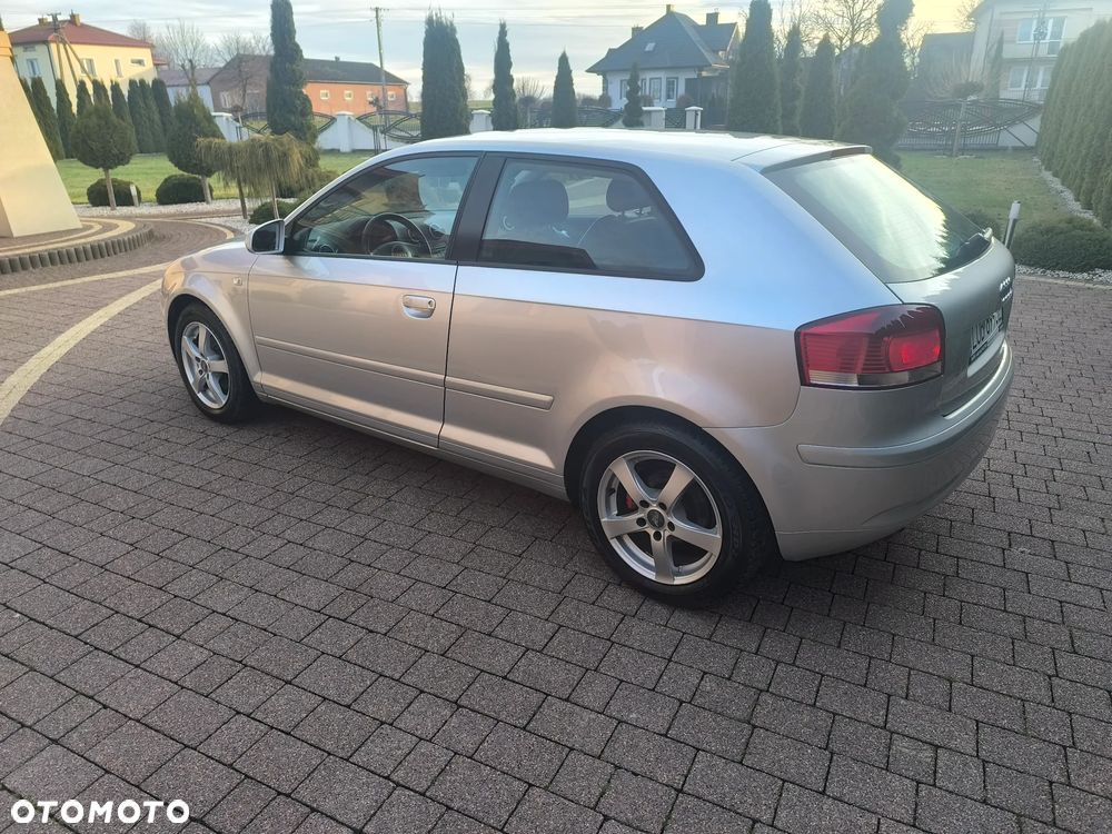 Audi A3 3-drzwiowe 1.9 TDI Attraction - 13