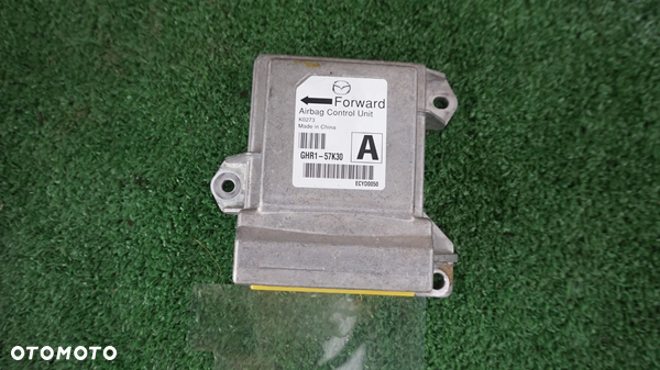 Mazda 6 GJ  czujnik sensor modul airbag GHR1-57K30