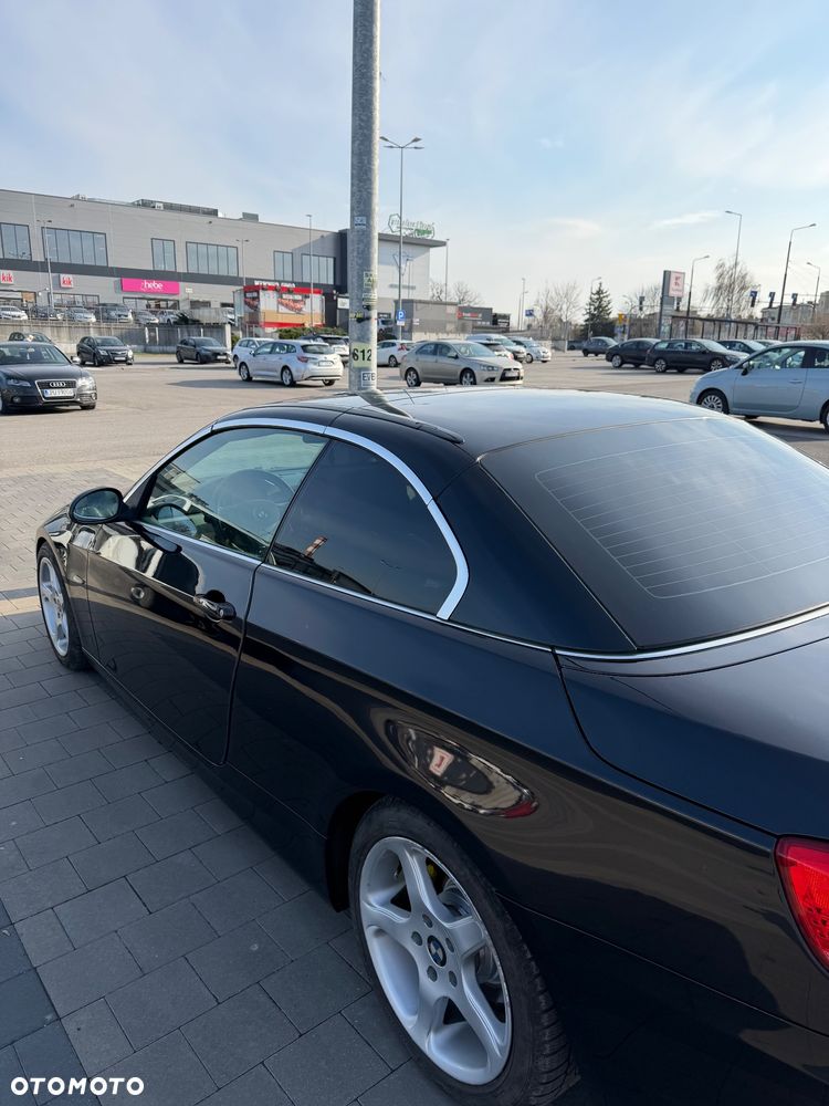 BMW Seria 3 320i - 3