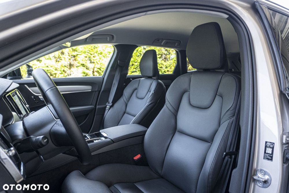 Volvo V90 - 8
