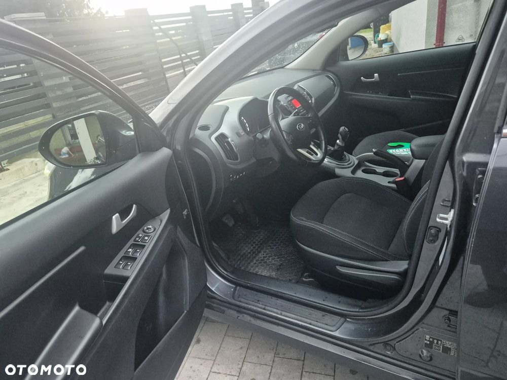 Kia Sportage 1.7 CRDI 2WD ISG Attract - 29