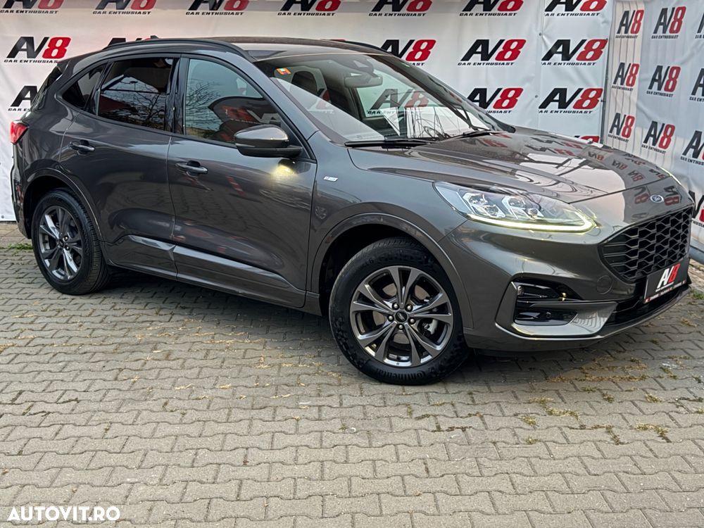 Ford Kuga 2.5 Duratec FHEV 4x4 ST-LINE X - 1