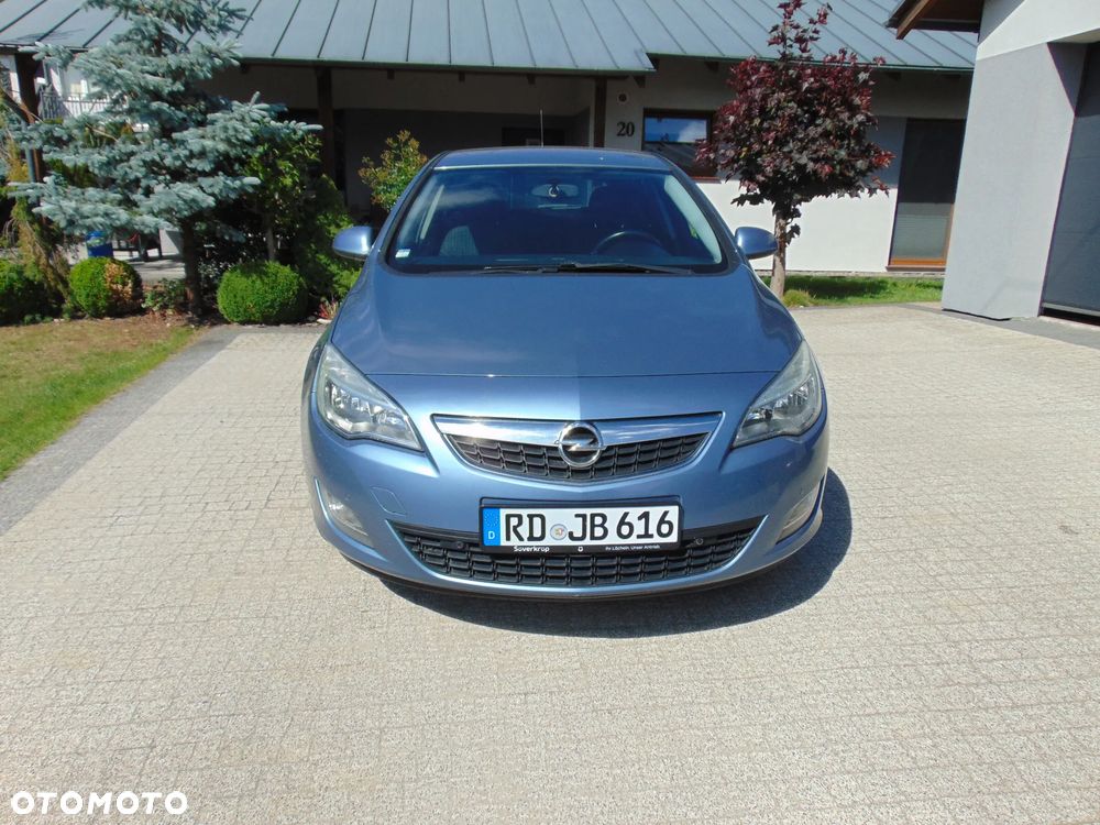Opel Astra 1.6 Color Edition - 3
