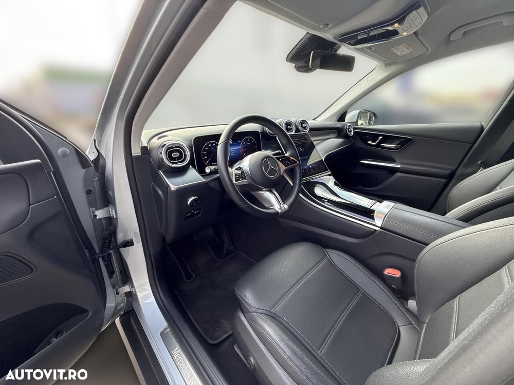 Mercedes-Benz GLC 220 d 4MATIC MHEV - 11