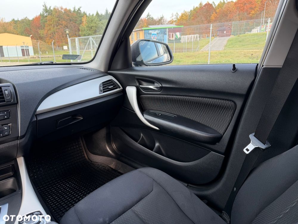 BMW Seria 1 118d - 10