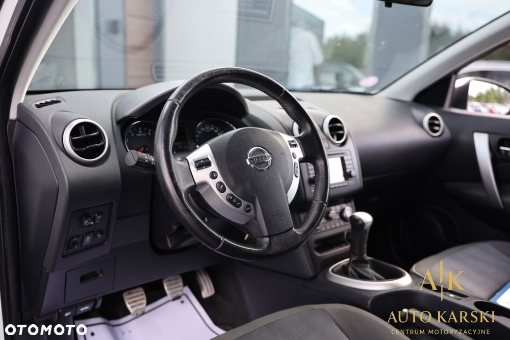 Nissan Qashqai+2 - 21