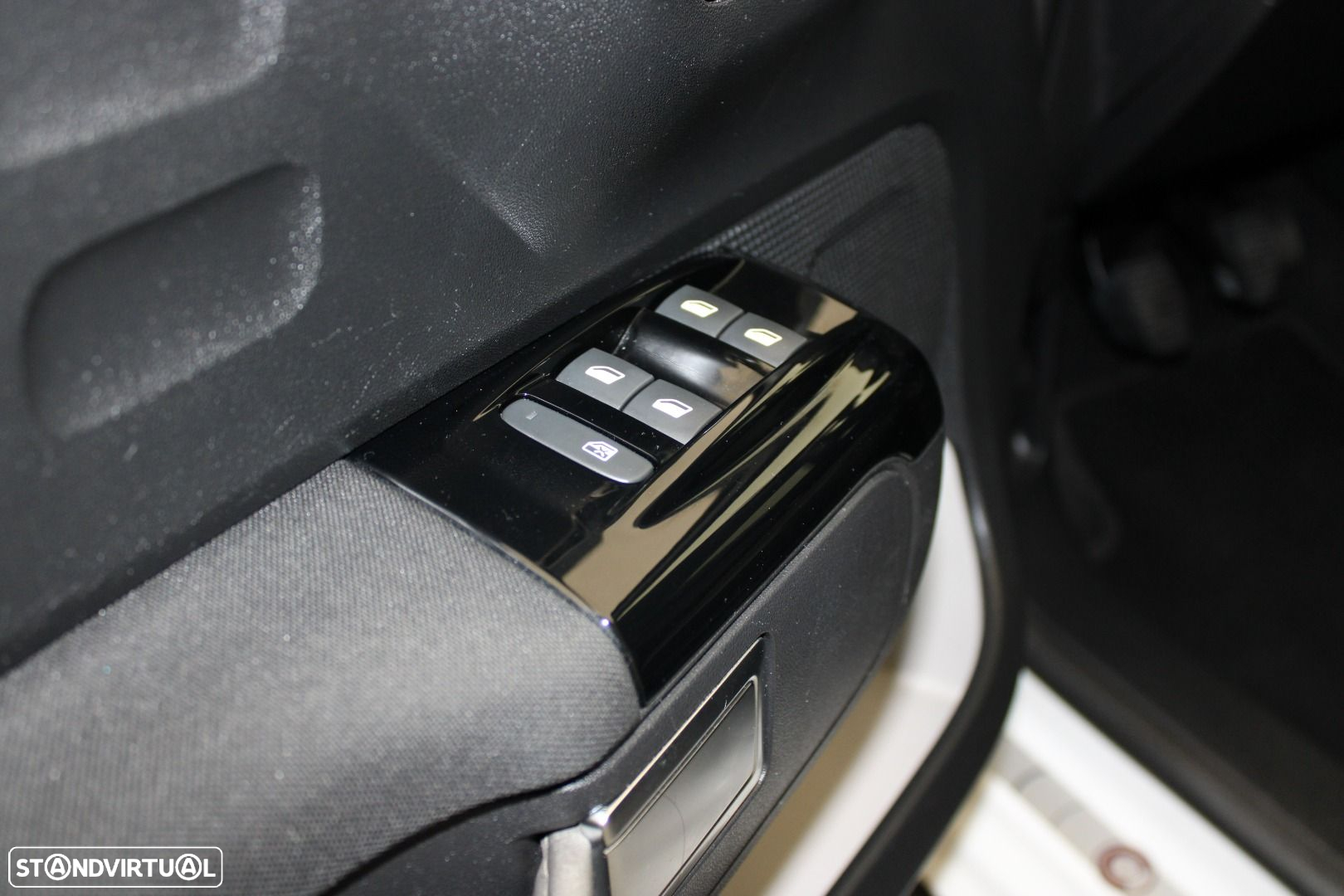 Citroën C3 1.2 PureTech Feel - 25