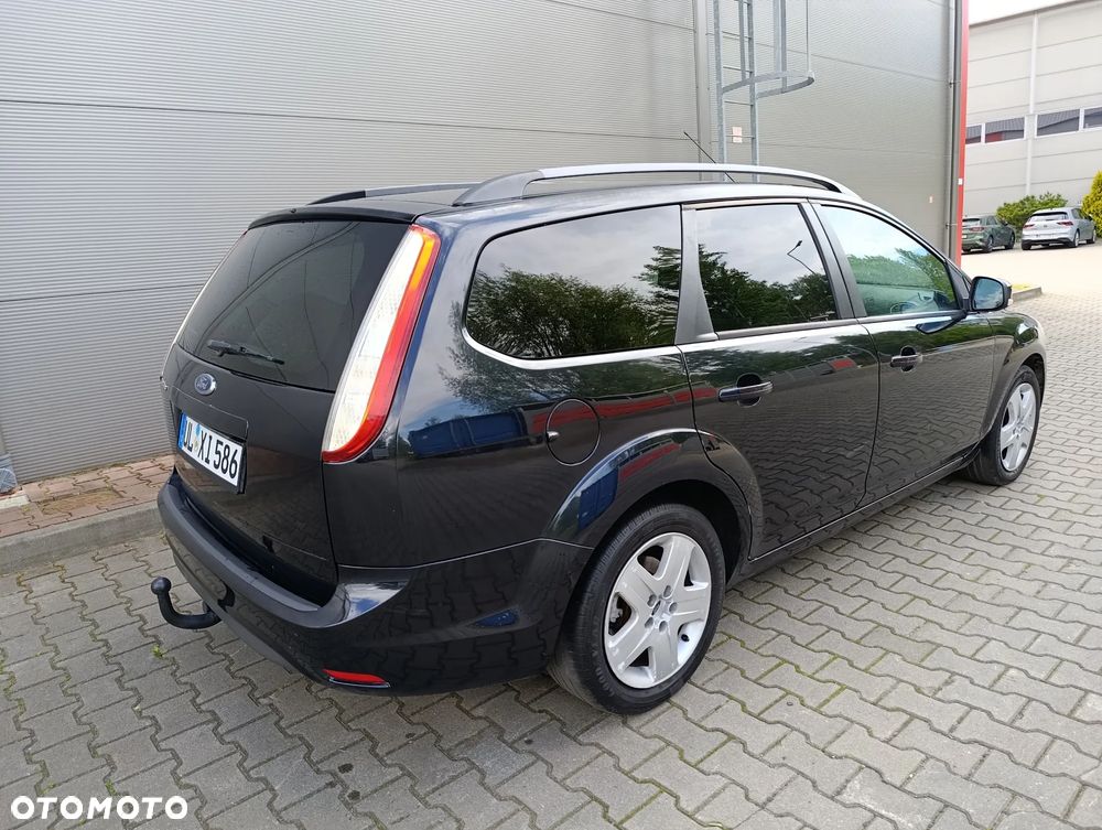 Ford Focus 1.6 16V Style+ - 13