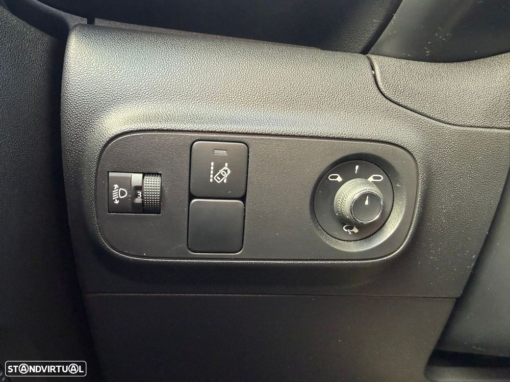 Citroën C3 1.2 PureTech Feel - 34