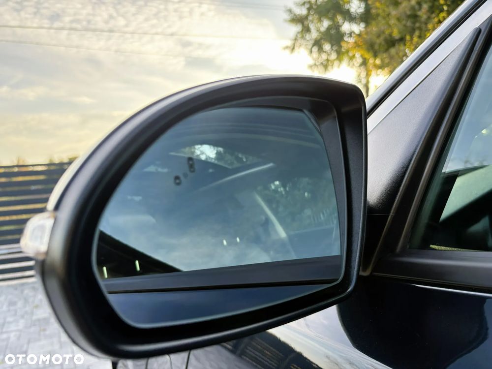 Kia Optima - 12