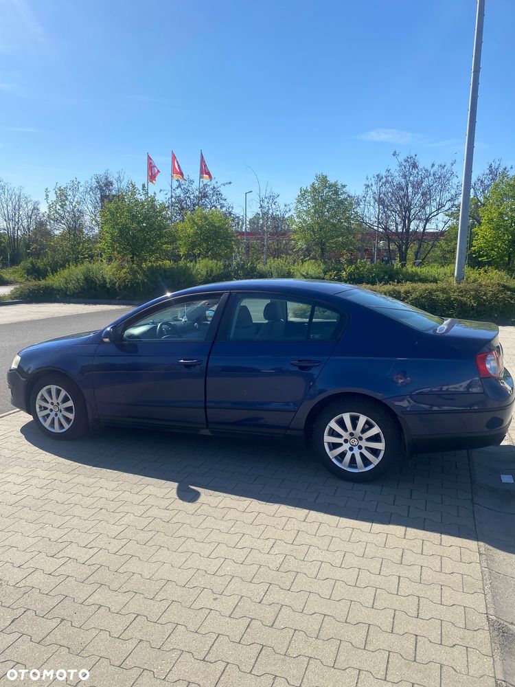 Volkswagen Passat 2.0 TDI Highline - 7