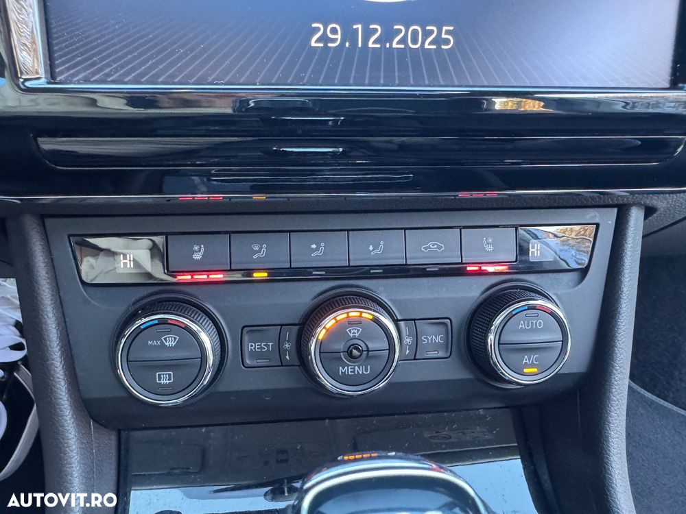 Skoda Superb 2.0 TDI DSG Premium Edition - 15