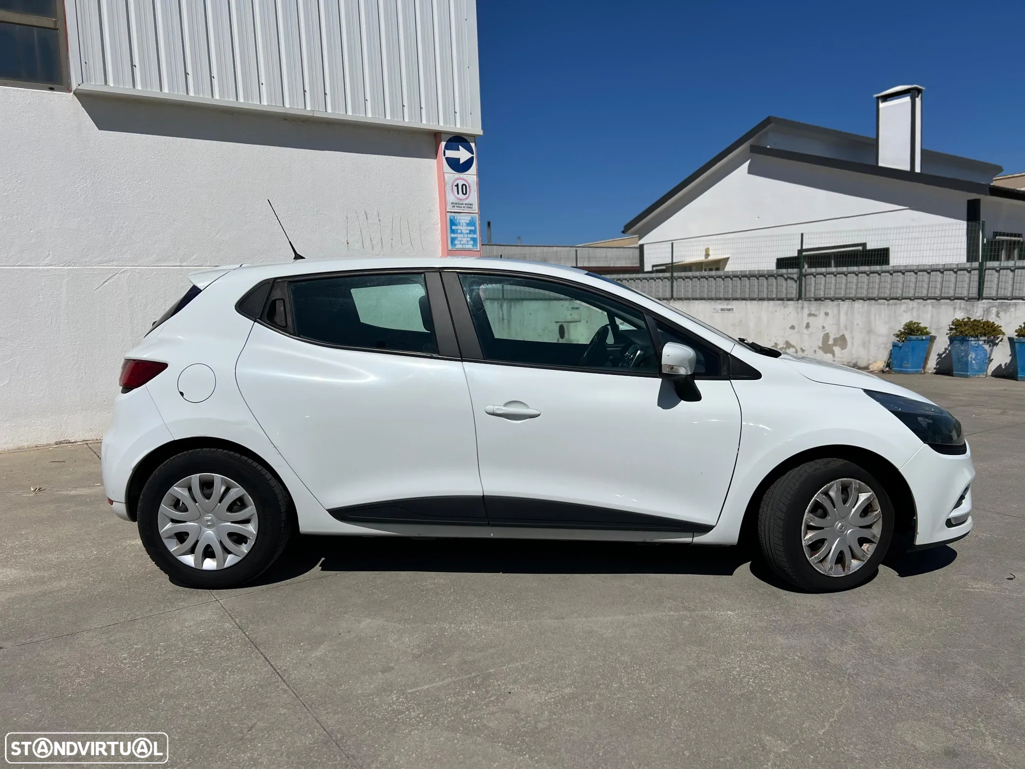 Renault Clio 1.5 dCi Zen - 9