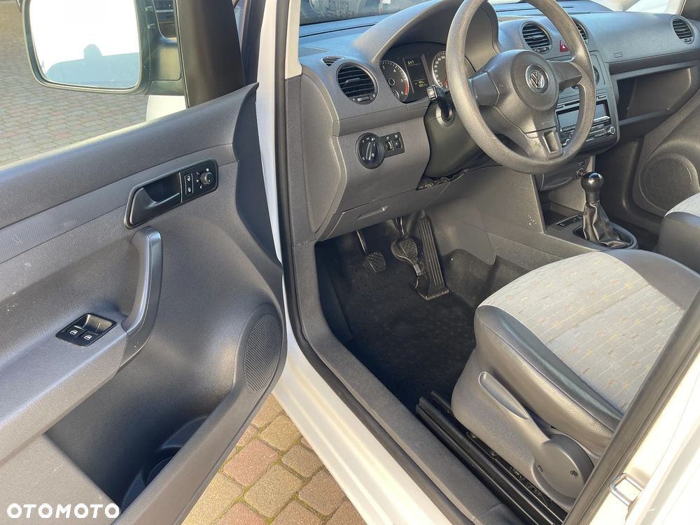 Volkswagen Caddy - 17