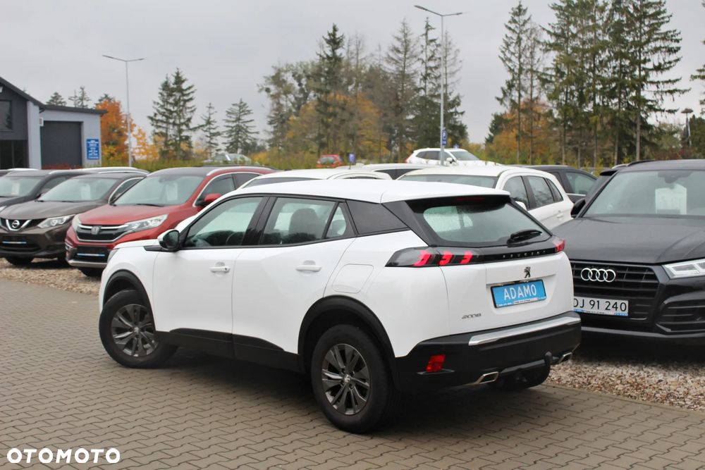 Peugeot 2008 1.2 PureTech Allure S&S - 6