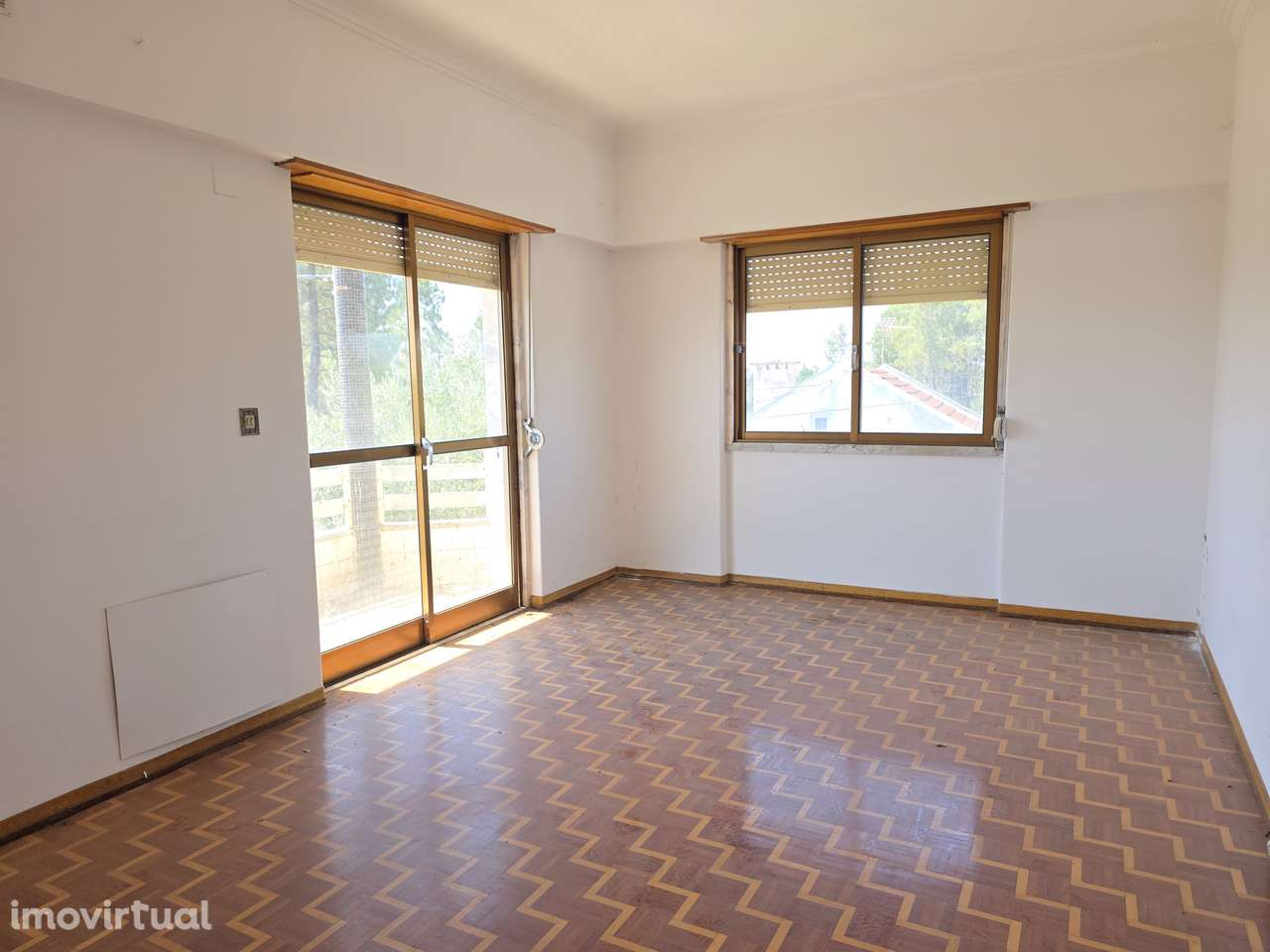 Apartamento T4 com piscina e garagem - Grande imagem: 3/34