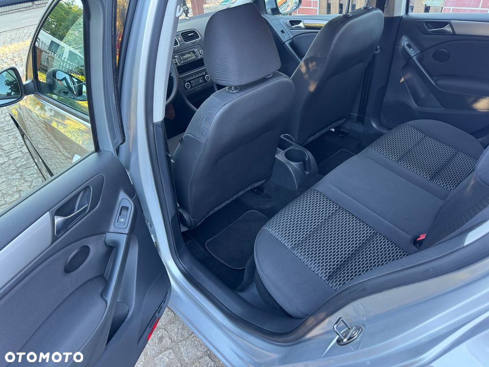 Volkswagen Golf 1.4 Comfortline - 14