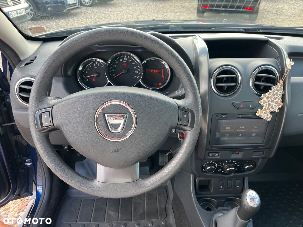 Dacia Duster SCe 115 4x2 Prestige - 11
