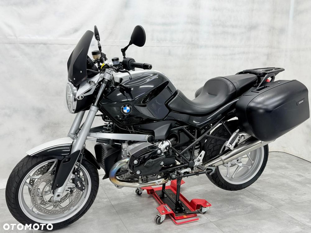 BMW R - 9