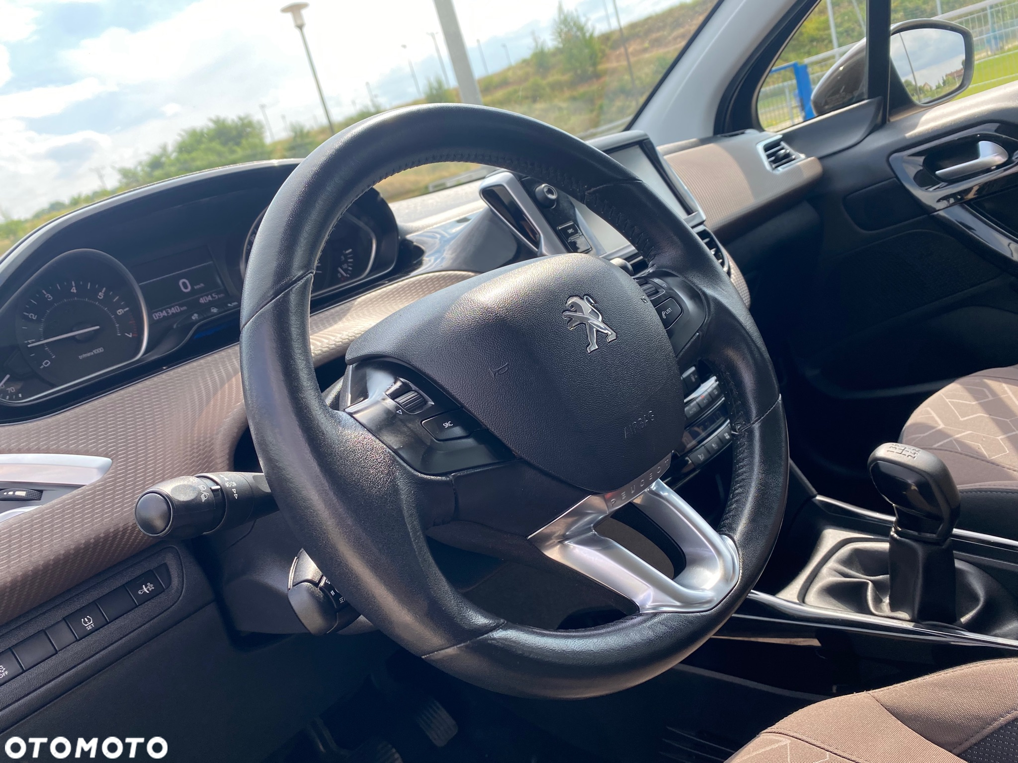 Peugeot 2008 PureTech 110 Stop&Start Black Edition - 32