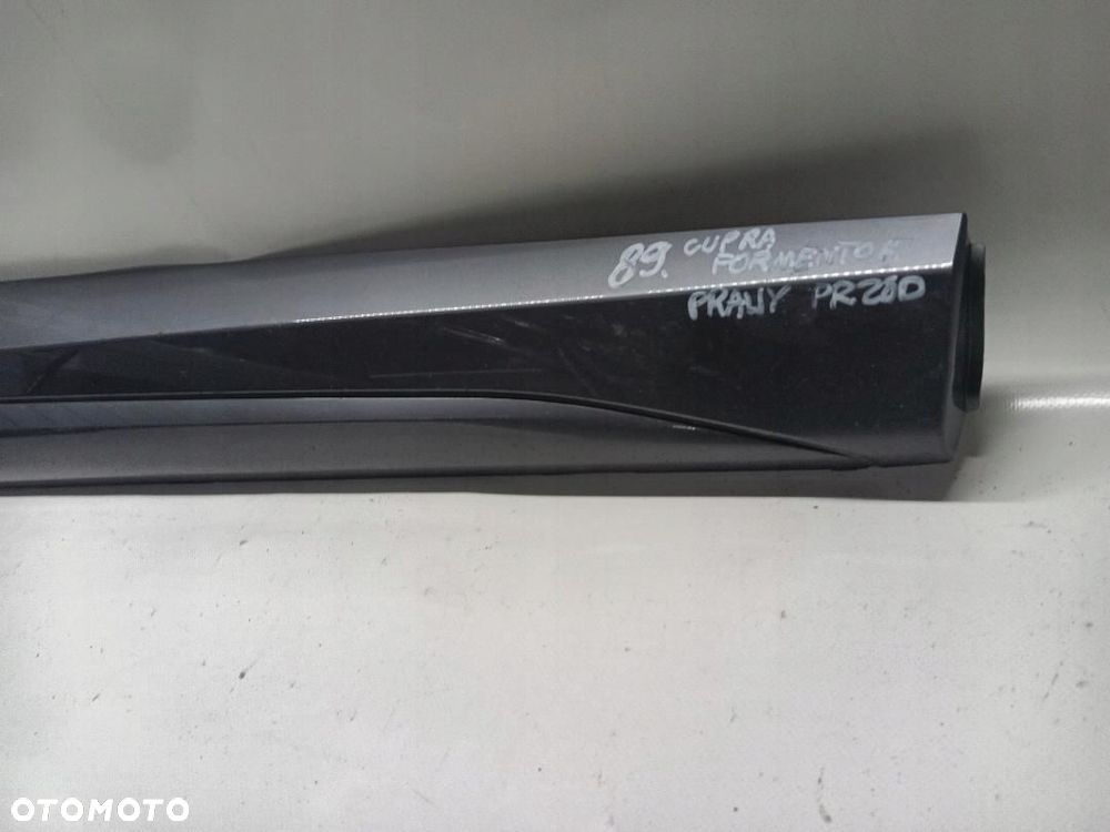 LISTWA DRZWI PRZÓD PRZEDNIA PRAWA CUPRA FORMENTOR 4FF854940B - 3