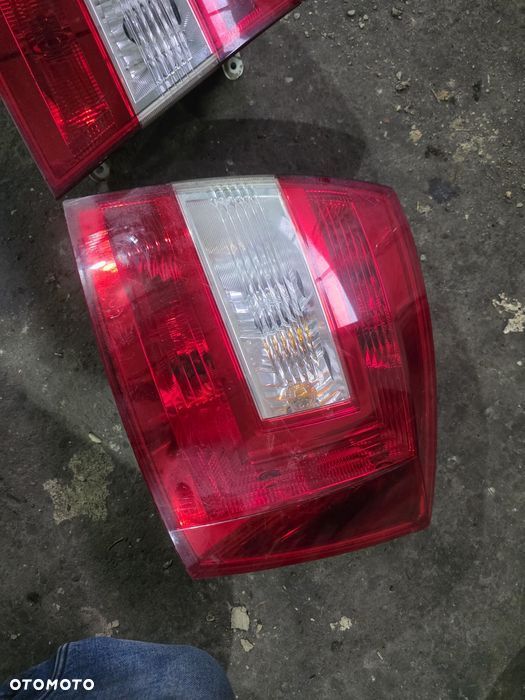 Skoda Rapid Lampa Tył - 2