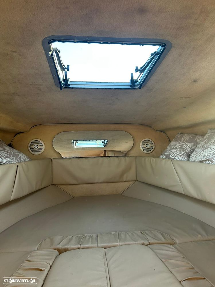 Sea Ray 230DA LTD - 6