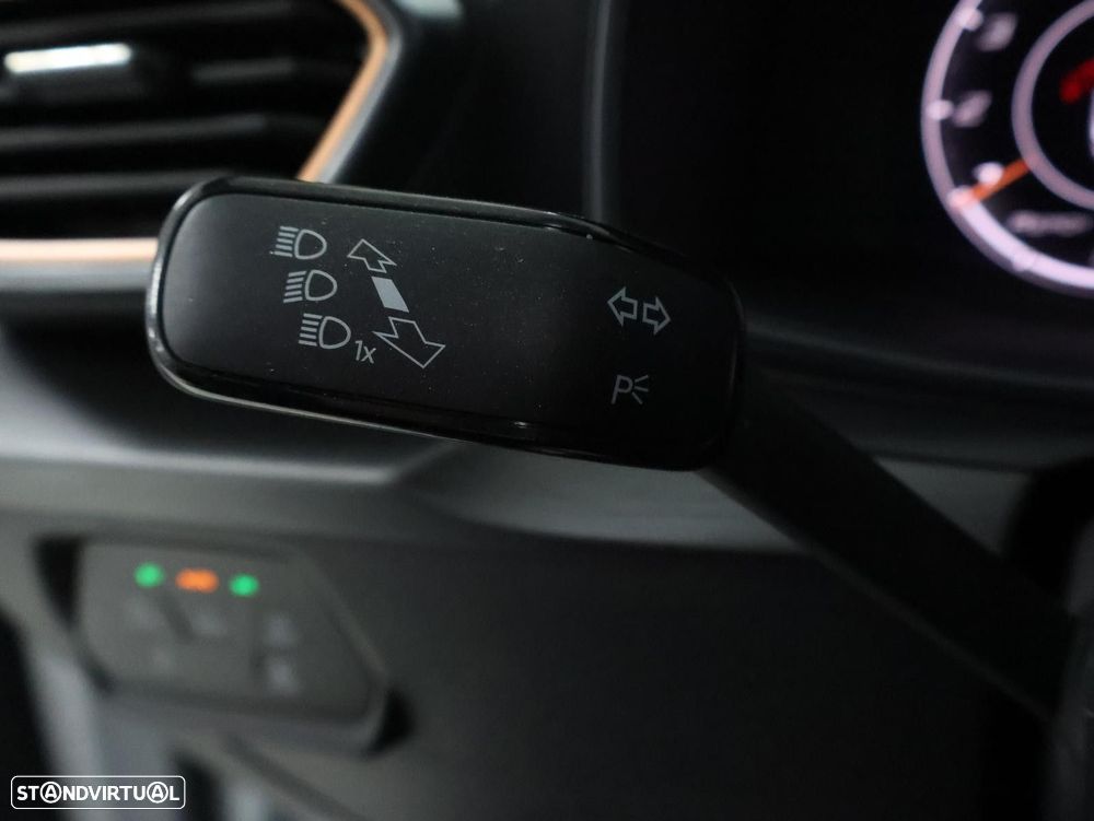 Cupra Leon ST 1.5 eTSI MID DSG - 17