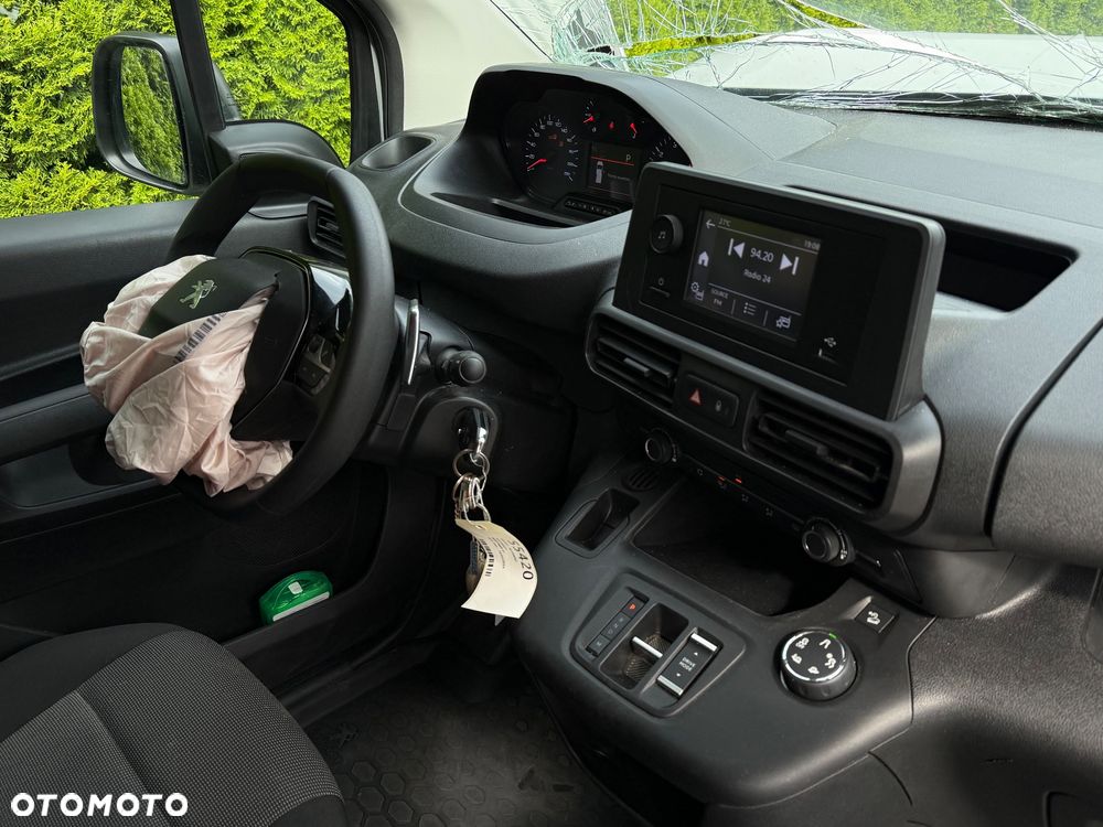 Peugeot PARTNER - 13