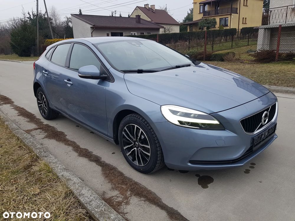 Volvo V40 D2 Geartronic Inscription - 1
