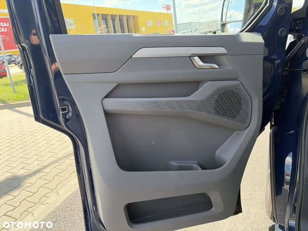 Volkswagen Nowa Caravelle Caravelle Life 8 miejsc 170 KM diesel - 27