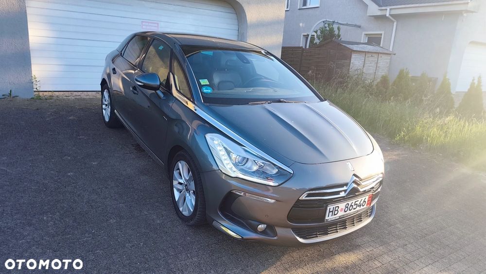 Citroën DS5 Hybrid4 EGS6 SportChic - 36