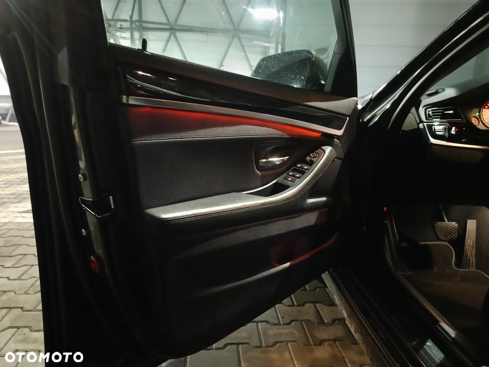 BMW Seria 5 - 22
