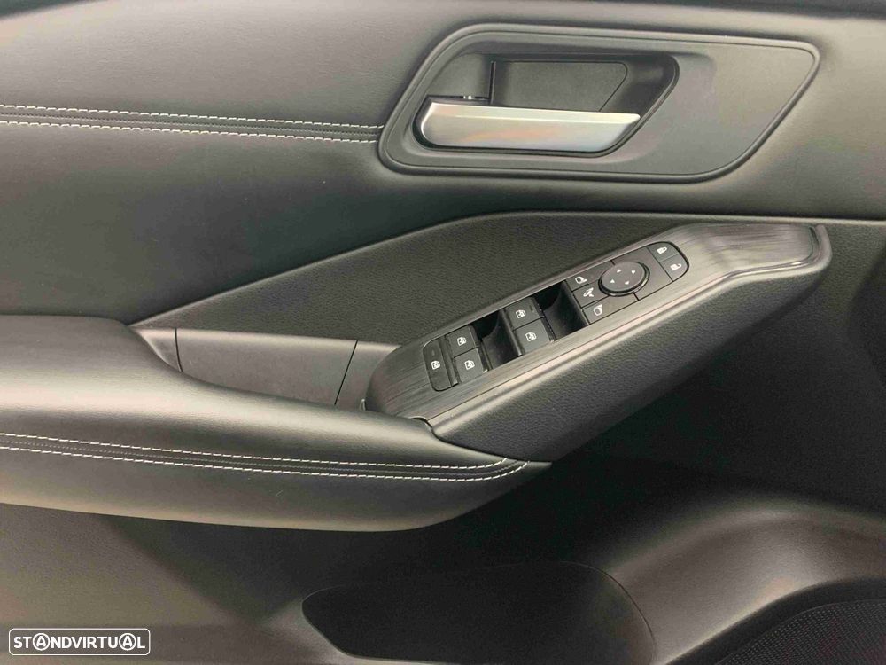 Nissan Qashqai 1.3 DIG-T Acenta - 11