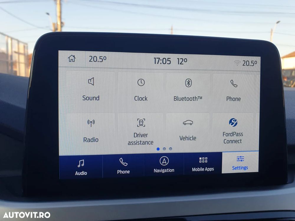 Ford Kuga 2.5 Duratec FHEV AWD Trend - 24