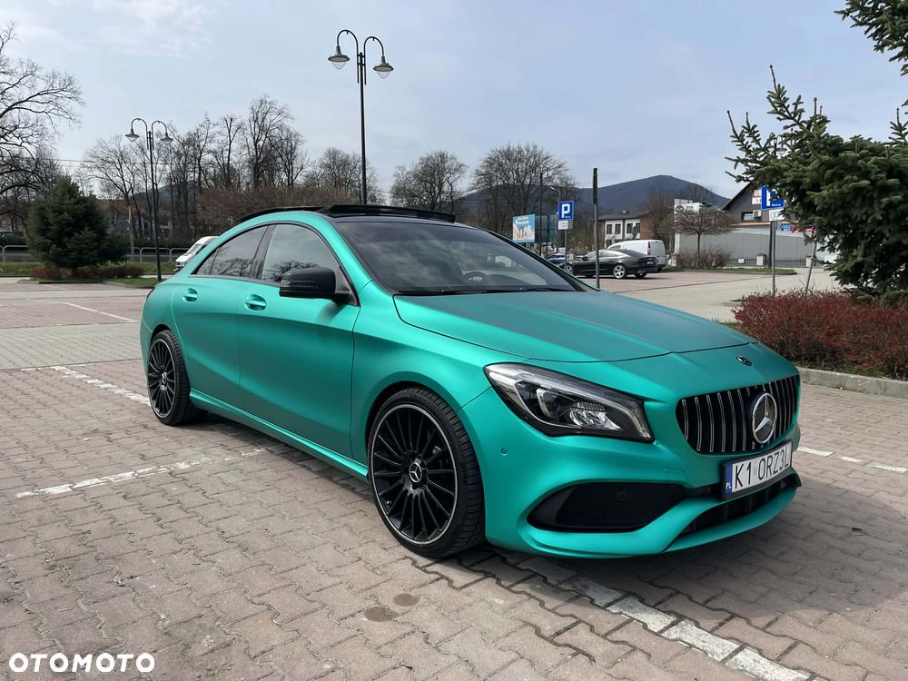 Mercedes-Benz CLA 250 4Matic 7G-DCT Sport - 14