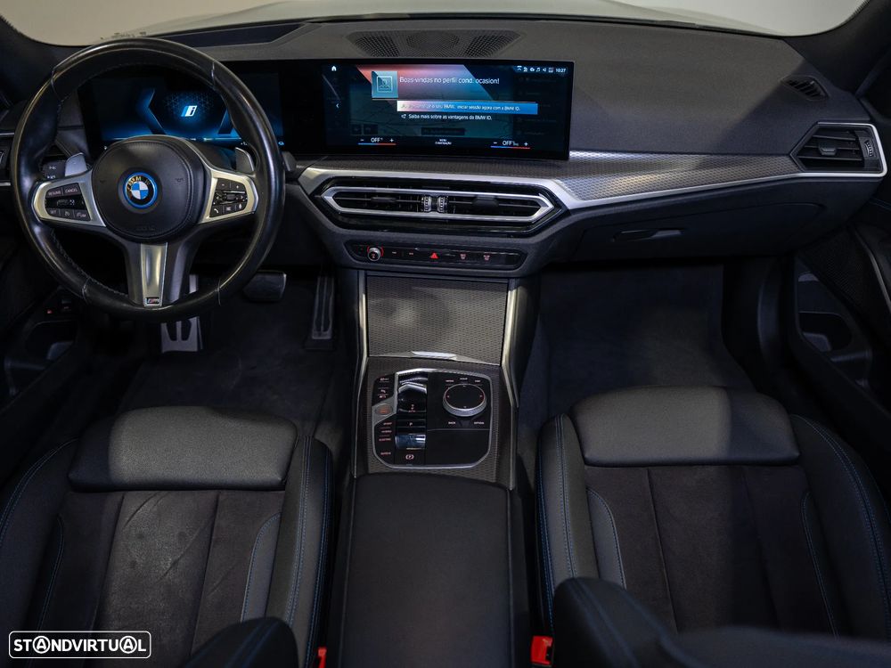 BMW 330 e Pack Desportivo M Pro Auto - 7