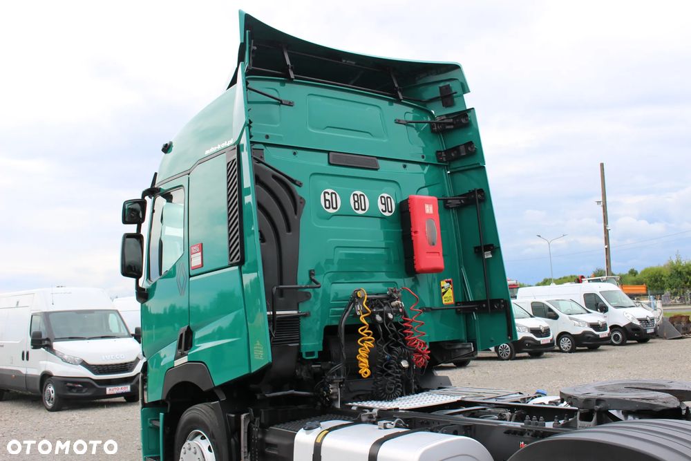 Renault T440 *13L* /2 ZBIORNIKI/ OPONY 80% /ACC / BL.MOSTU / Euro 6 /*SERWIS FR*/ STAN IDEALNY / - 18
