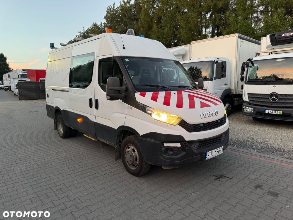 Iveco IVECO DAILY 50c15  DMC 3500 KG W OFERCIE OK 70 SZTUK FURGON KONTENER CHLODNIA WYWROT PODWOZIE DO ZABUDOWY 35c15 - 2
