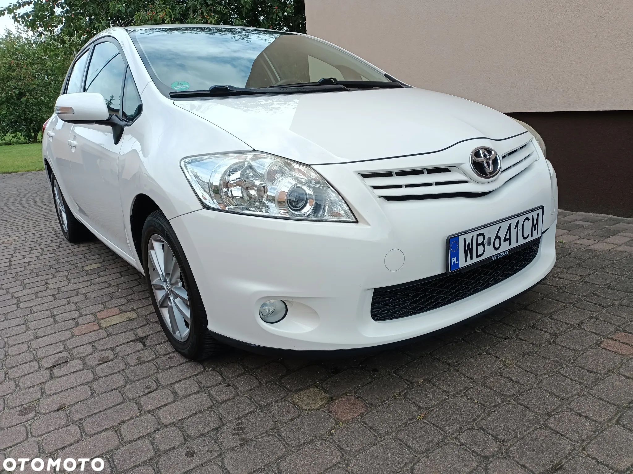 Toyota Auris 1.6 Comfort - 1
