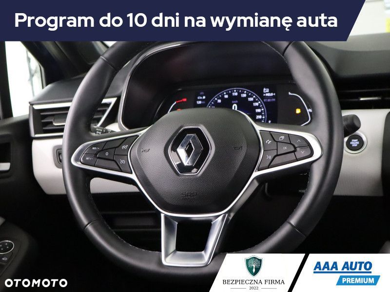 Renault Clio - 21