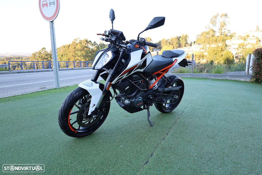 KTM 125 125 DUKE - 12
