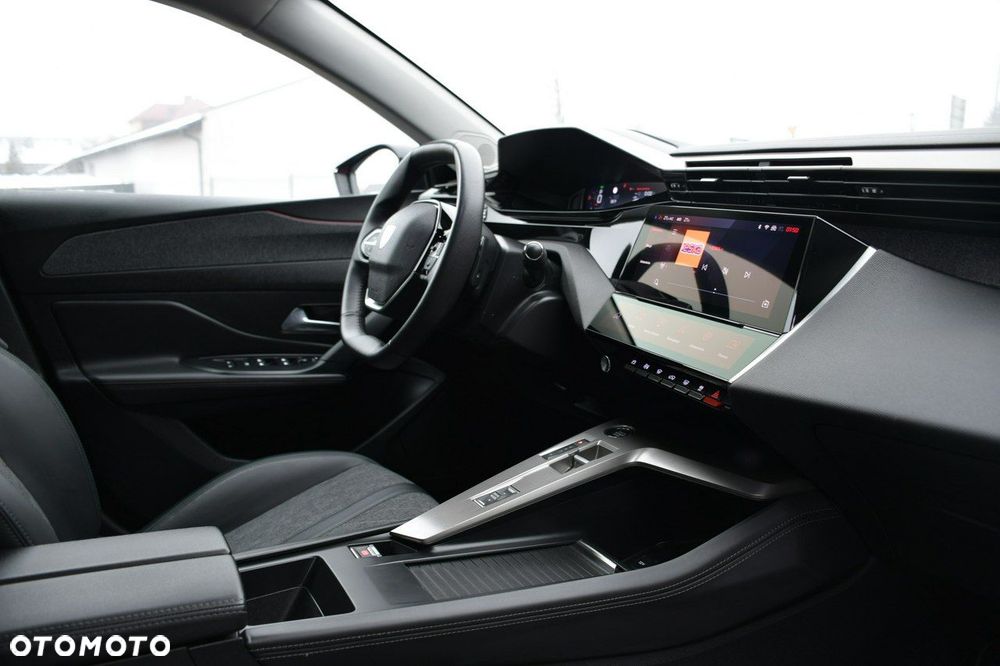 Peugeot 408 1.2 PureTech Allure Pack S&S EAT8 - 22