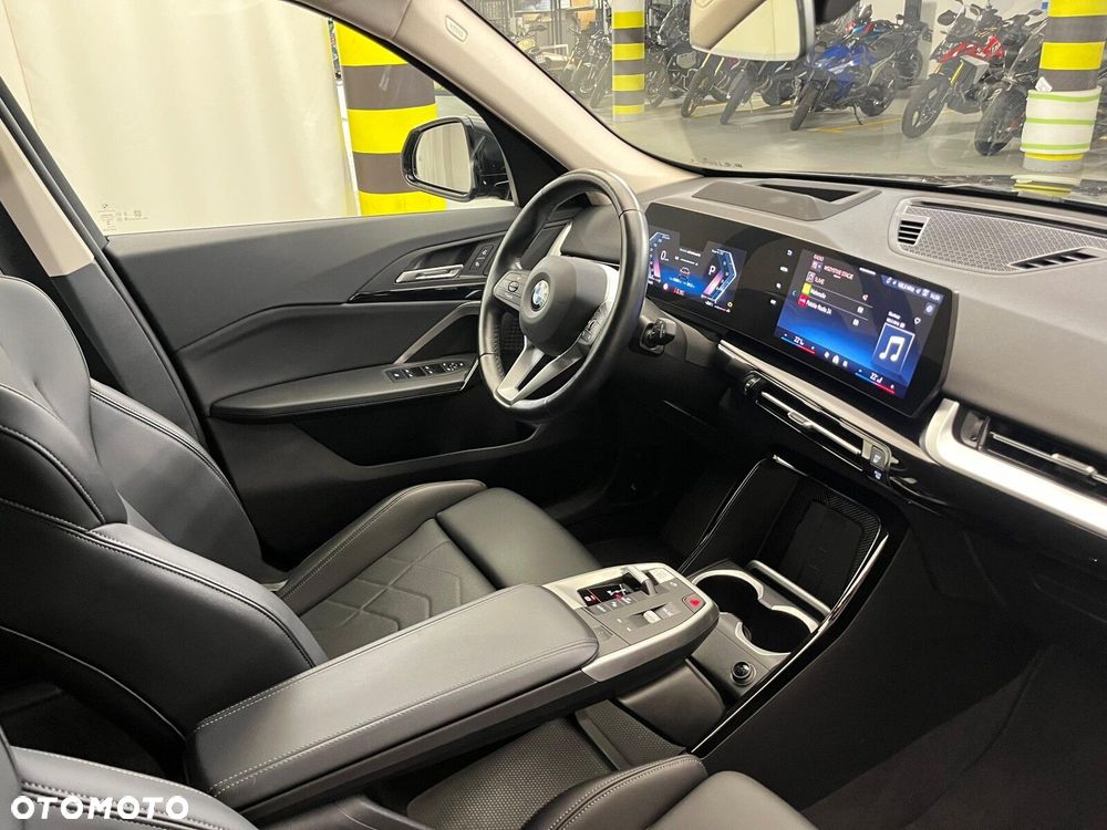 BMW X1 xDrive20d mHEV - 39