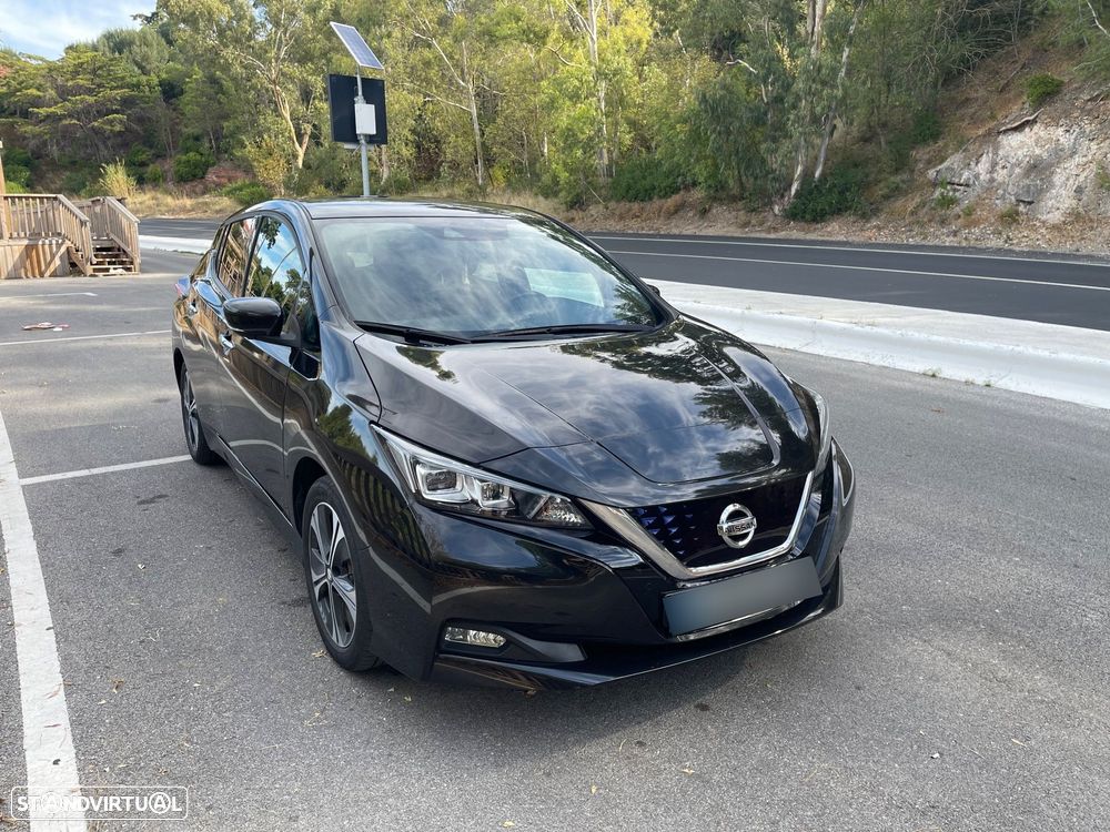 Nissan Leaf 40 kWh N-Connecta - 1