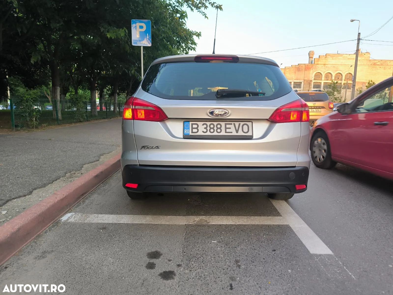 Ford Focus 1.5 TDCi Powershift Titanium - 8