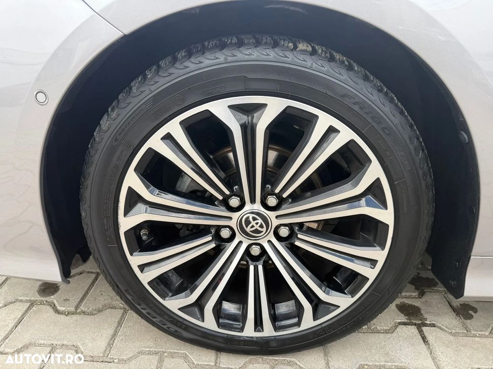 Toyota Corolla Sedan 1.8 HSD Exclusive - 23